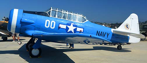 North American SNJ-4 Texan N6411D, August 17, 2013